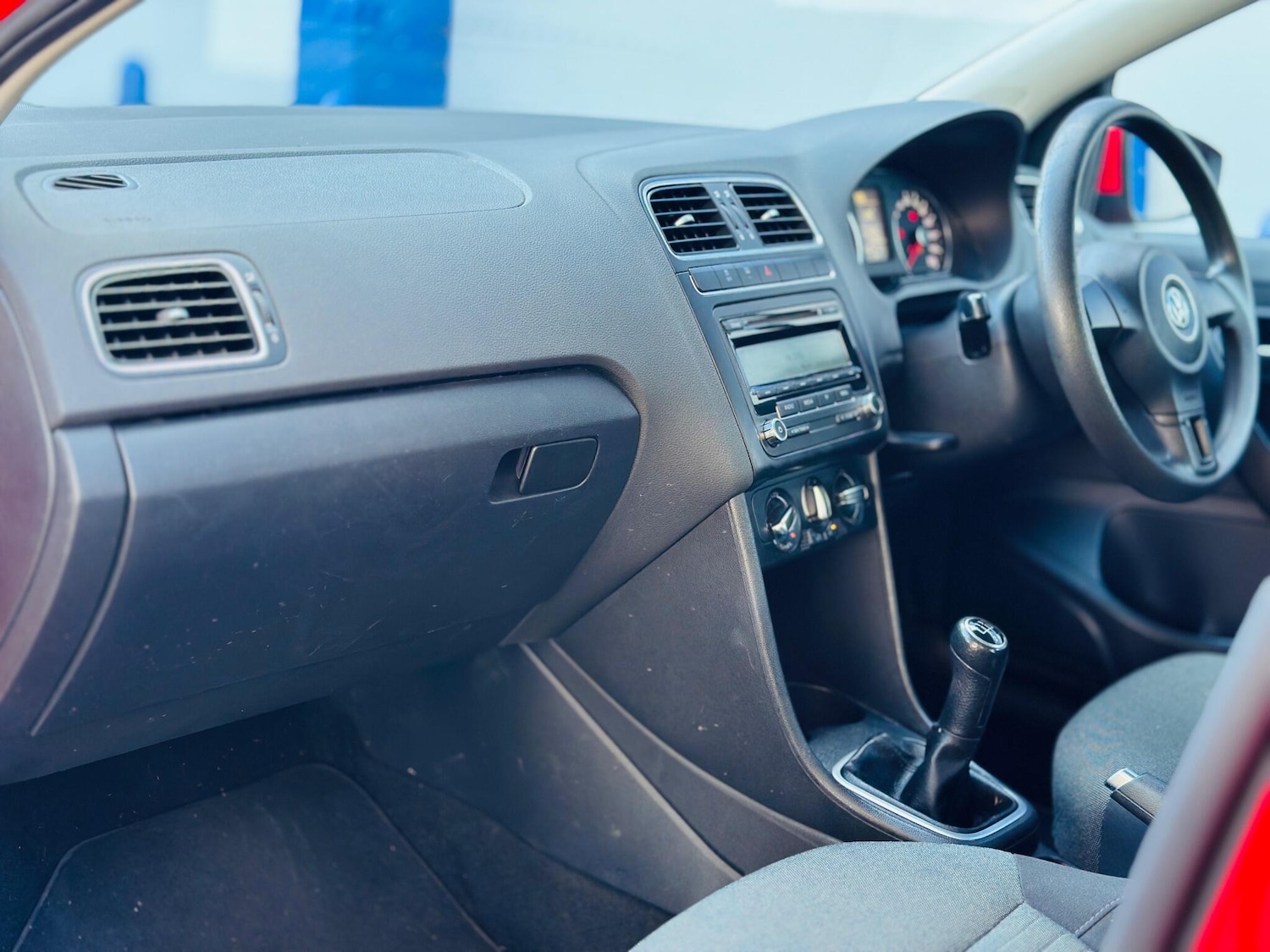 Used Volkswagen Polo 2011 for sale - 76166728: Photo 48