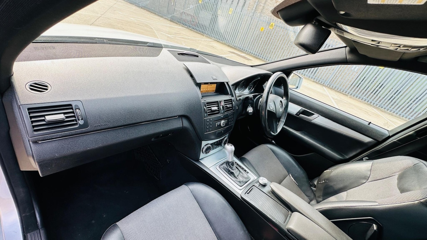 Used Mercedes-Benz C Class 2009 for sale - 78007469: Photo 21