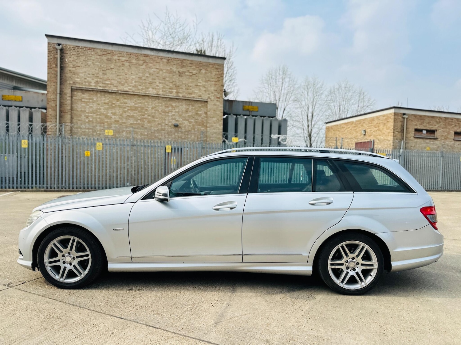 Used Mercedes-Benz C Class 2009 for sale - 78007469: Photo 8