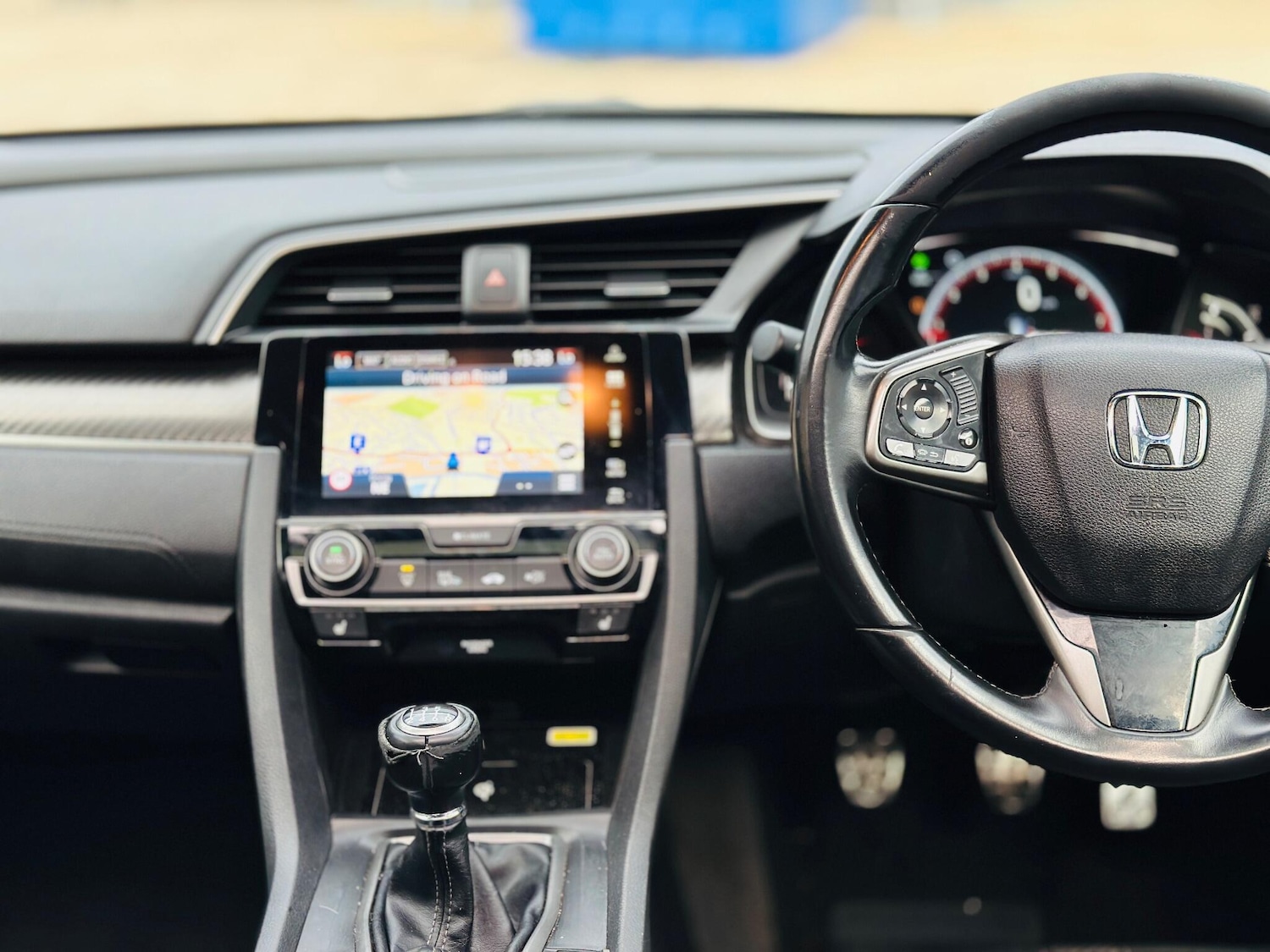 Used Honda Civic 2017 for sale - 76327230: Photo 12