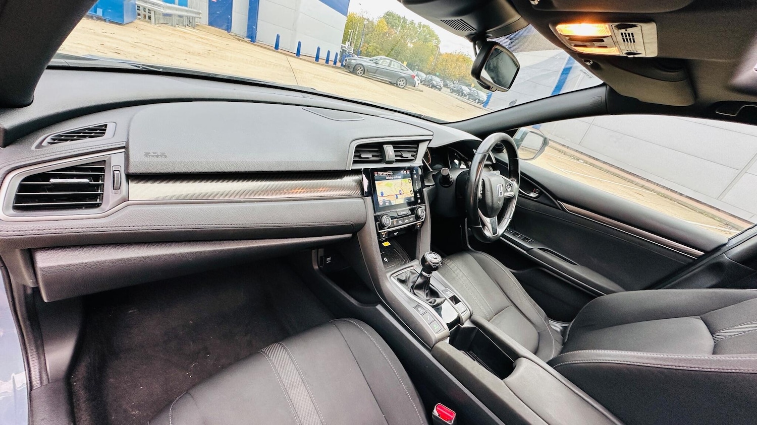 Used Honda Civic 2017 for sale - 76327230: Photo 28