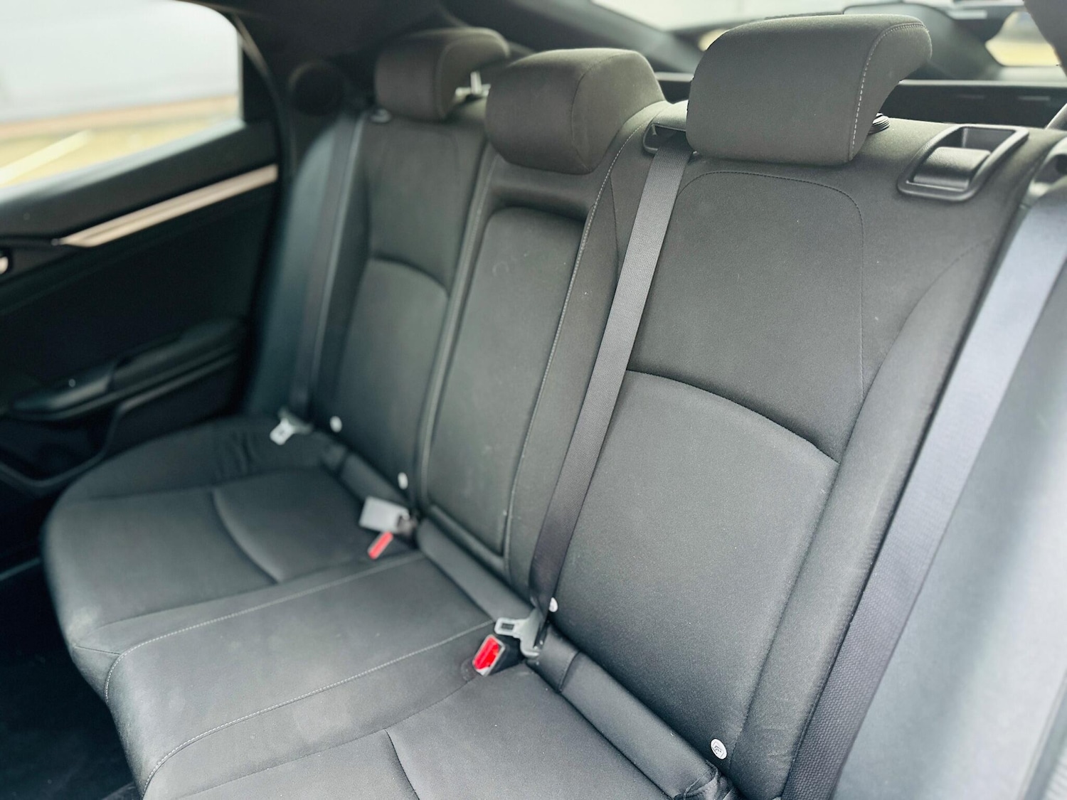 Used Honda Civic 2017 for sale - 76327230: Photo 33