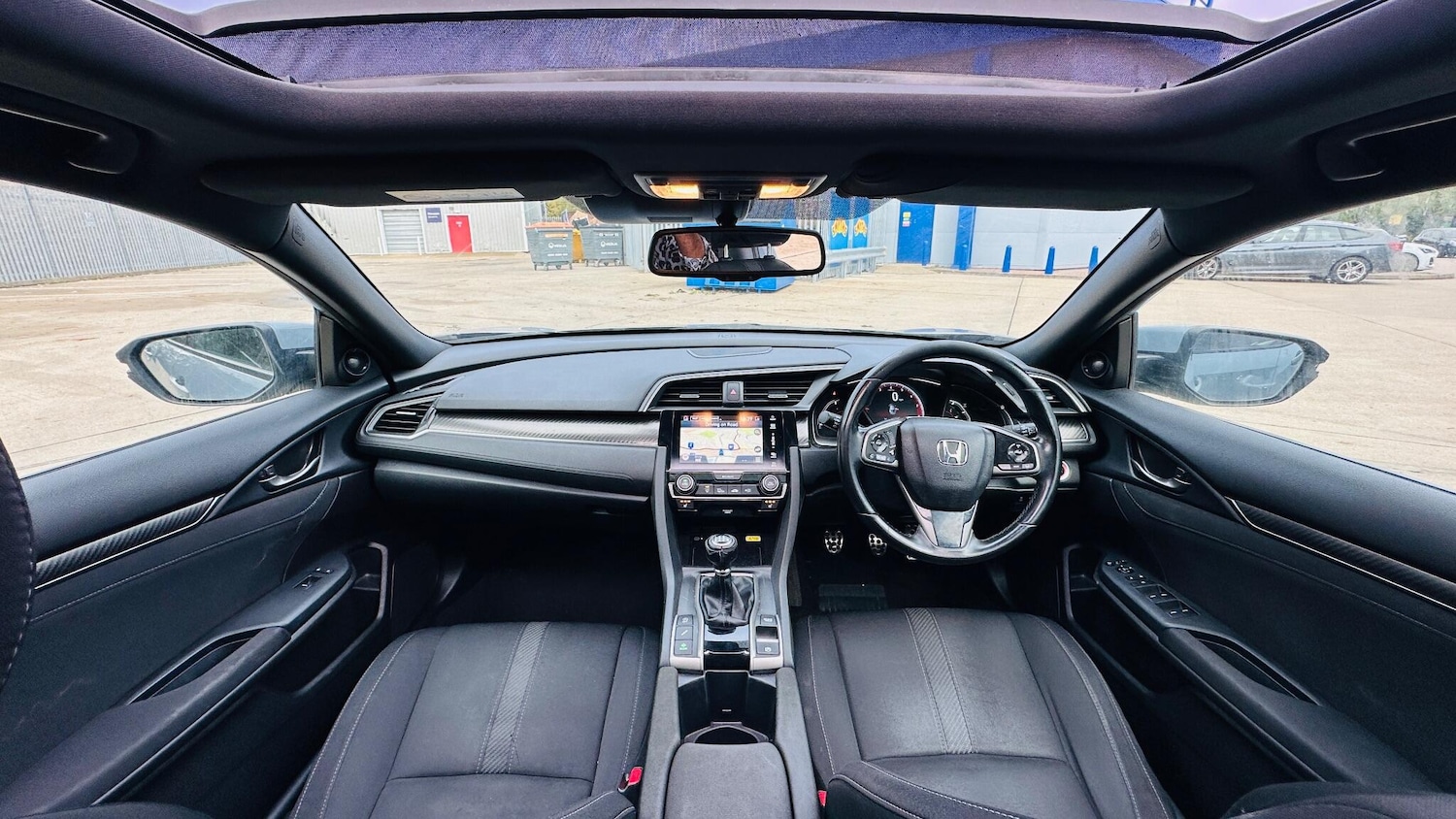 Used Honda Civic 2017 for sale - 76327230: Photo 37