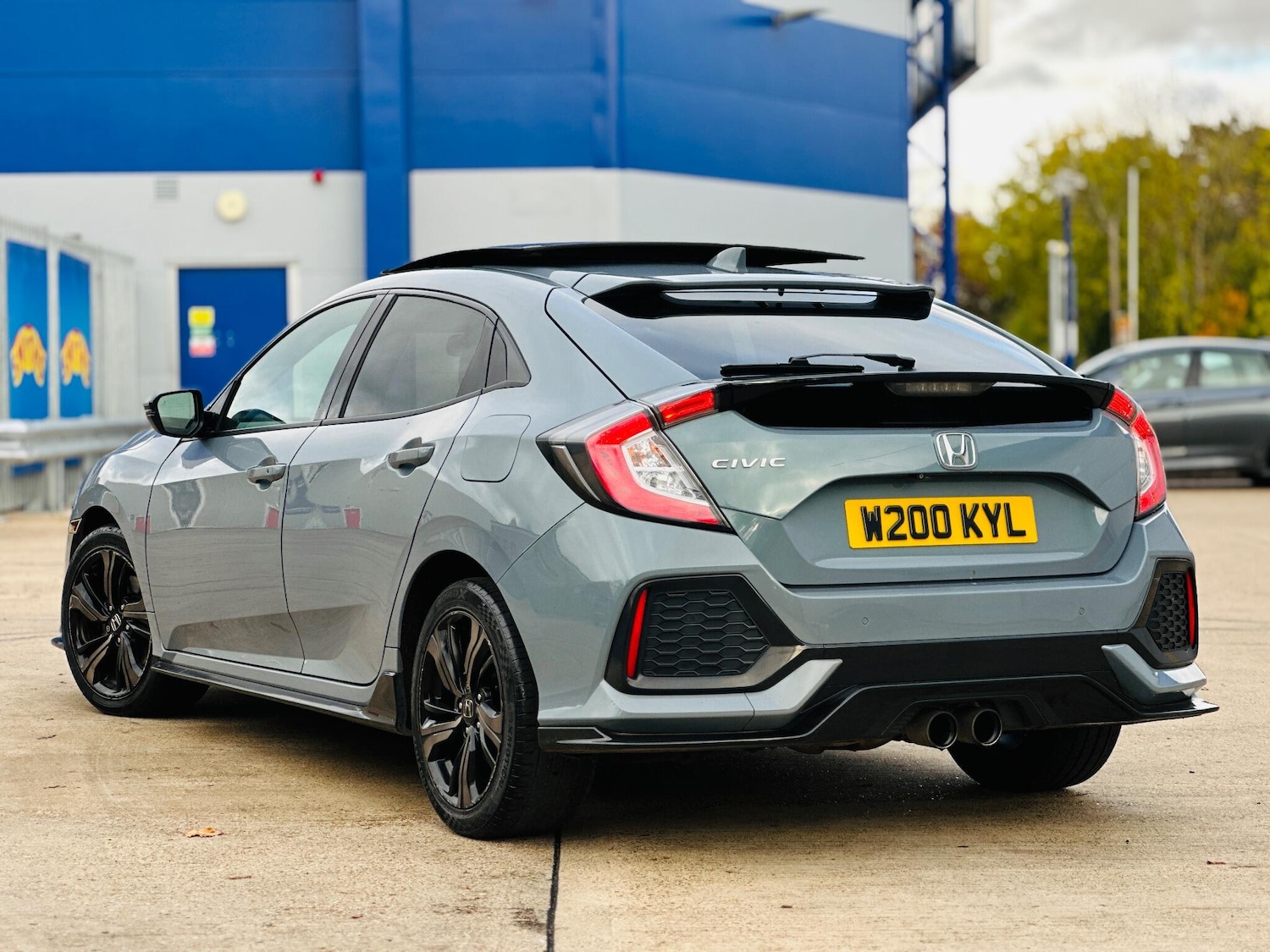 Used Honda Civic 2017 for sale - 76327230: Photo 41
