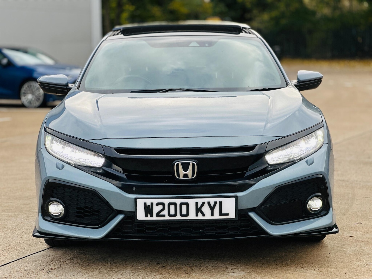 Used Honda Civic 2017 for sale - 76327230: Photo 42