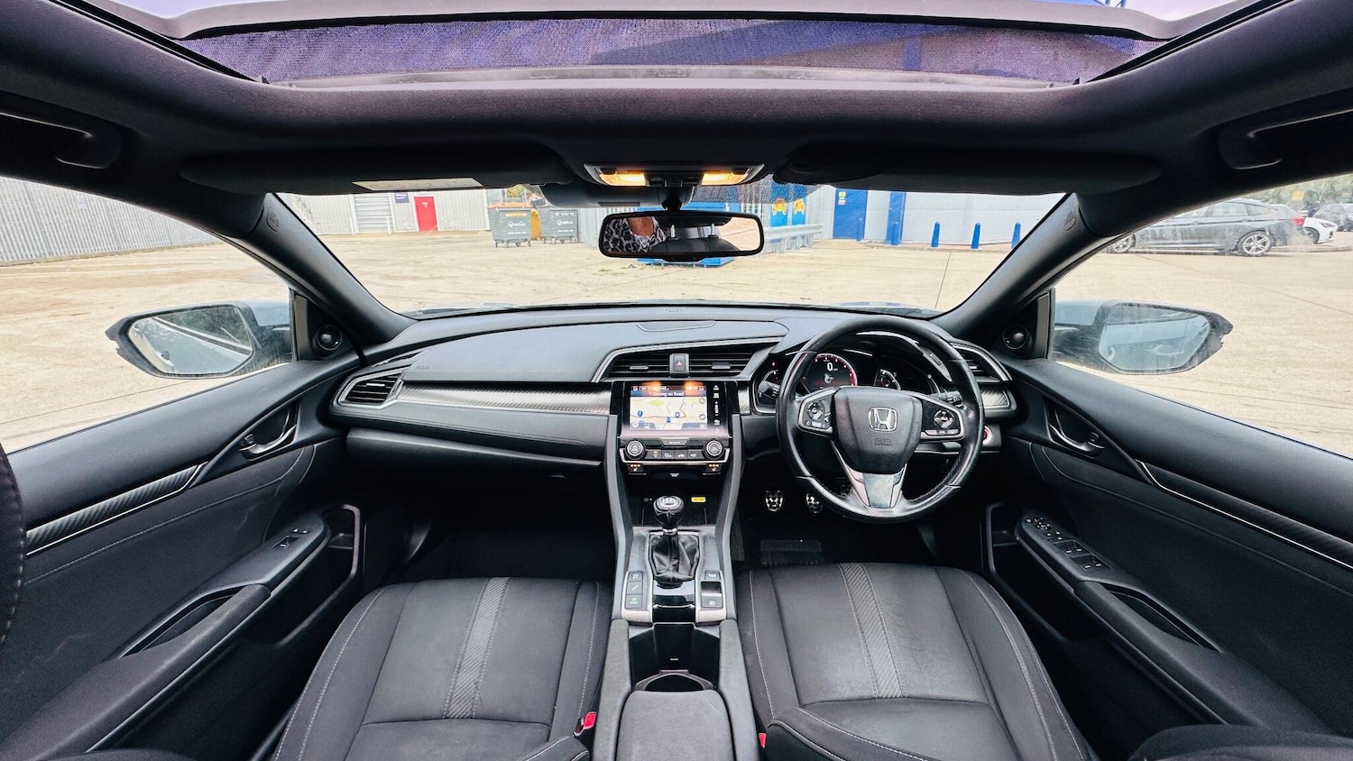 Used Honda Civic 2017 for sale - 76327230: Photo 58