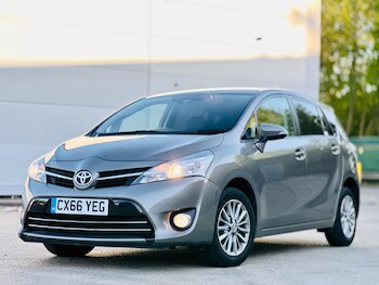 Used Toyota Verso 2016 for sale - 78461239: Photo