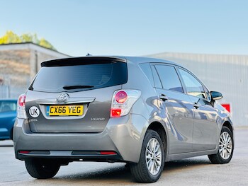 Used Toyota Verso 2016 for sale - 78461239: Photo