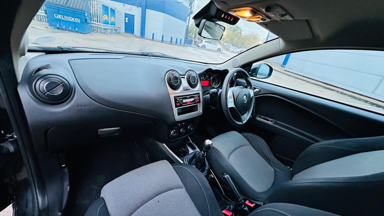 Used Alfa Romeo MiTo 2010 for sale - 76326101: Photo 27