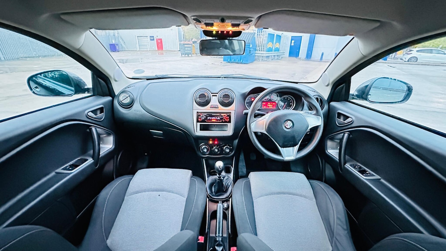 Used Alfa Romeo MiTo 2010 for sale - 76326101: Photo 3
