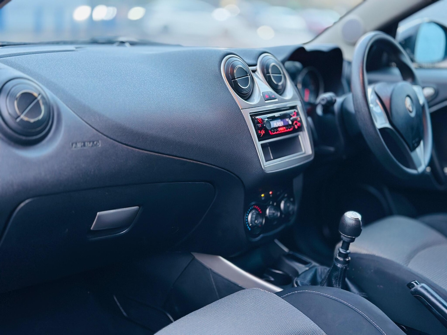 Used Alfa Romeo MiTo 2010 for sale - 76326101: Photo 48