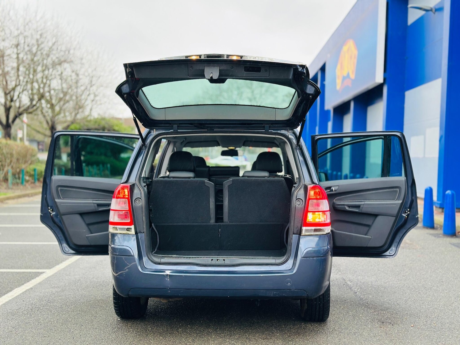 Used Vauxhall Zafira 2011 for sale - 78072798: Photo 11