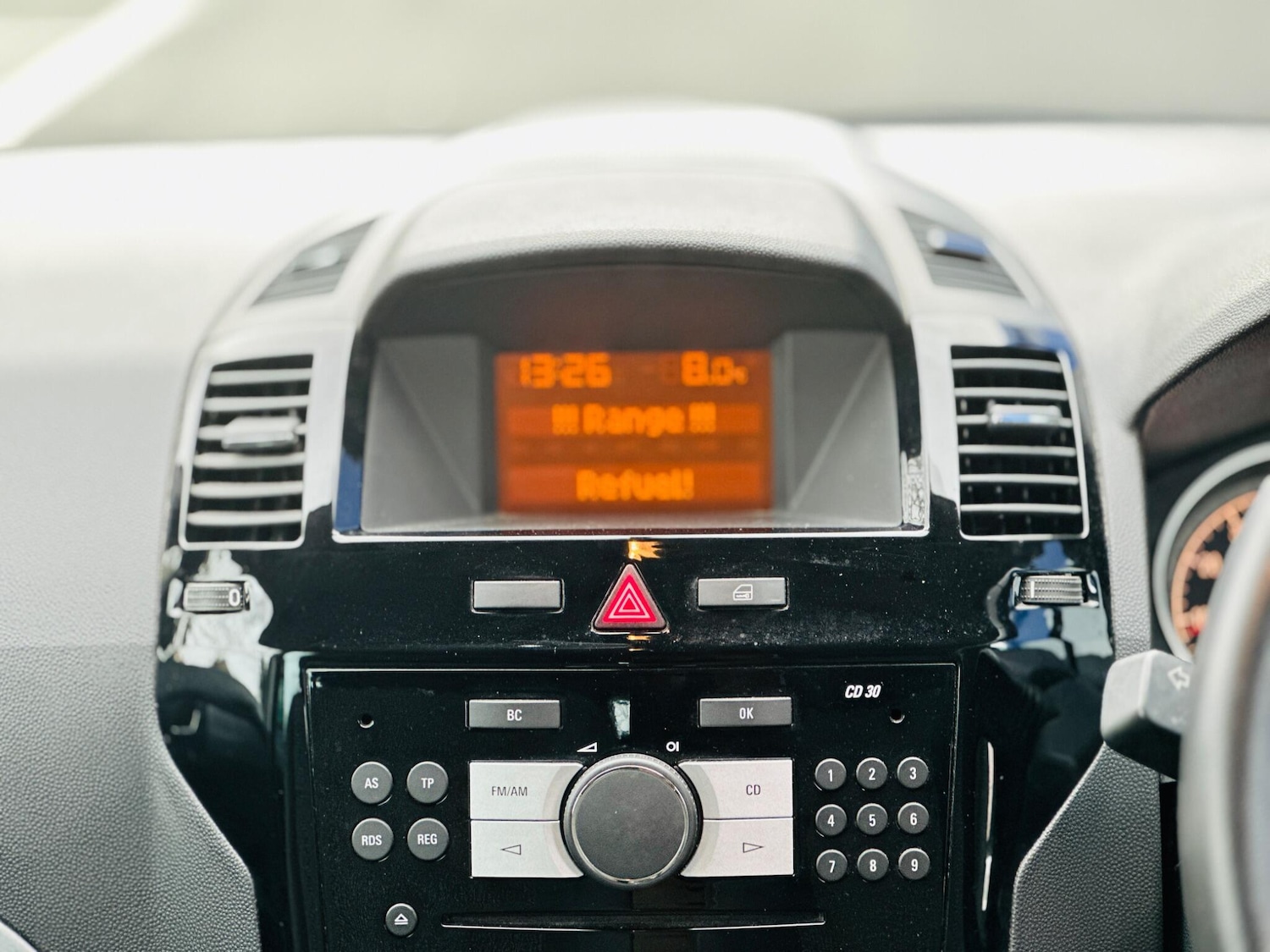 Used Vauxhall Zafira 2011 for sale - 78072798: Photo 18