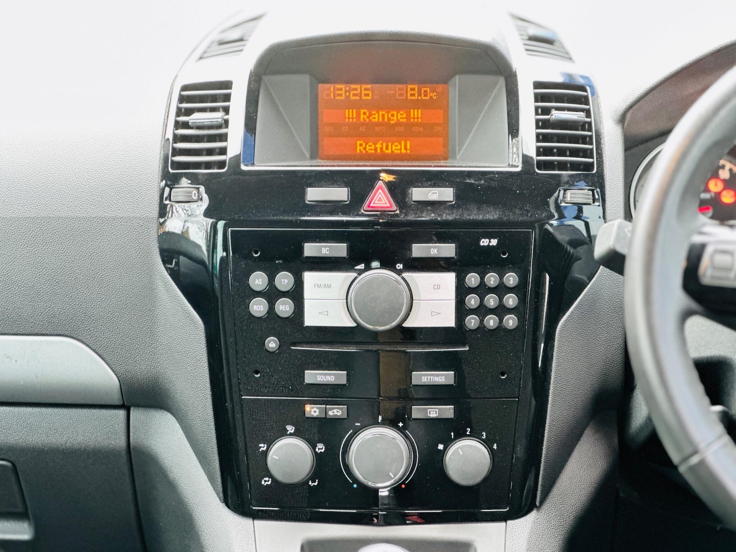 Used Vauxhall Zafira 2011 for sale - 78072798: Photo 19