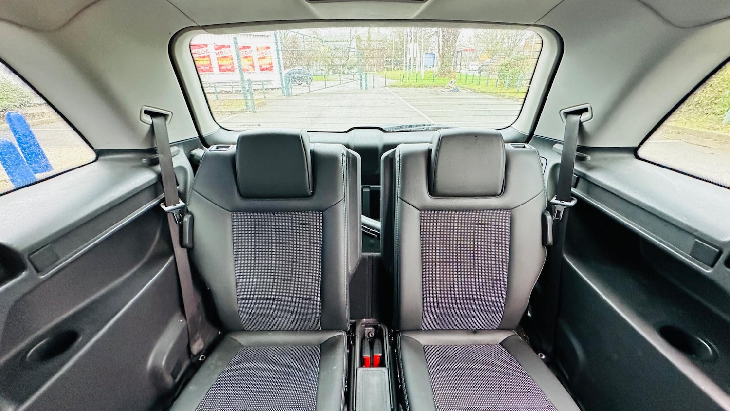 Used Vauxhall Zafira 2011 for sale - 78072798: Photo 39