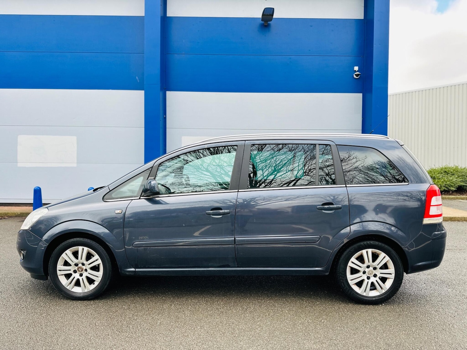 Used Vauxhall Zafira 2011 for sale - 78072798: Photo 9