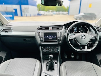 Used Volkswagen Tiguan 2016 for sale - 78612844: Photo