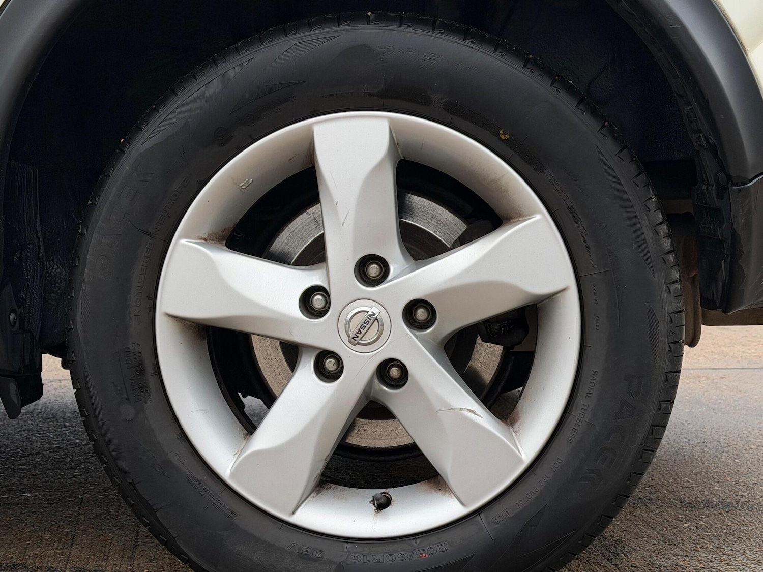 Used Nissan Juke 2012 for sale - 77203304: Photo 27