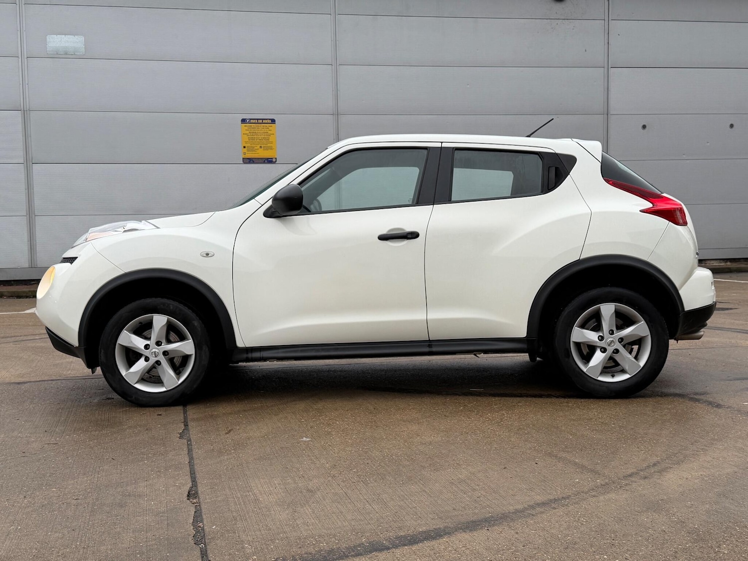 Used Nissan Juke 2012 for sale - 77203304: Photo 9