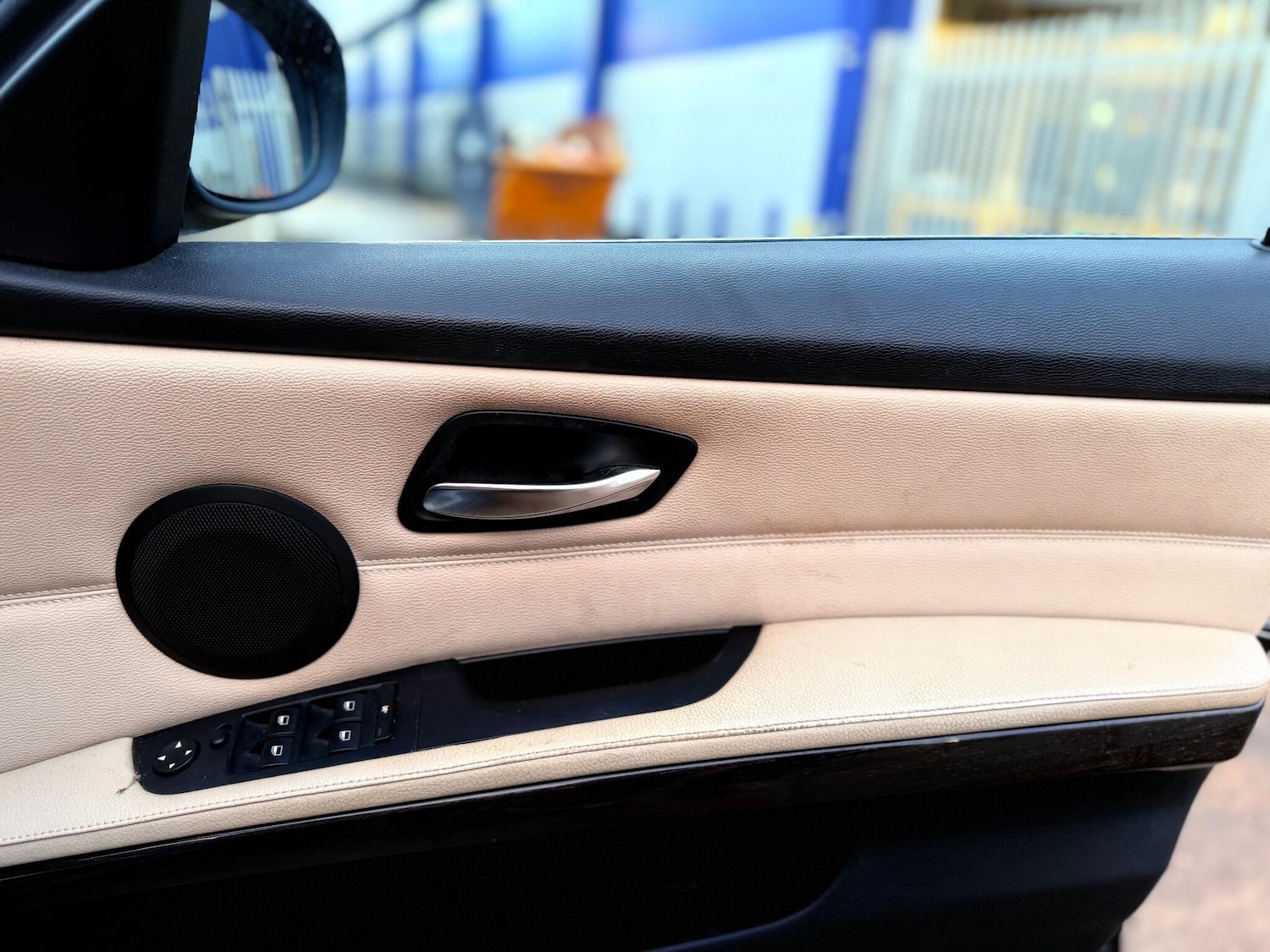 Used BMW 3 Series 2011 for sale - 77574892: Photo 16