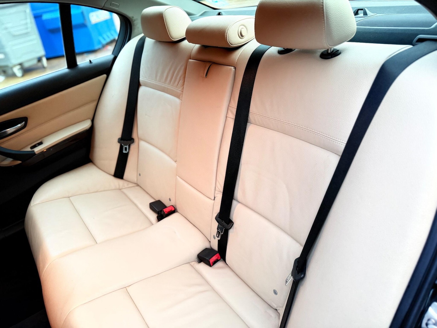 Used BMW 3 Series 2011 for sale - 77574892: Photo 32