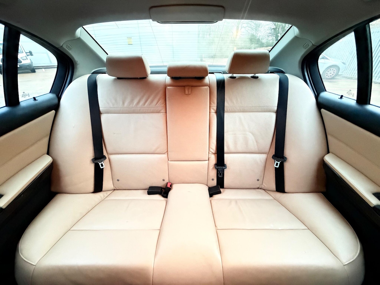 Used BMW 3 Series 2011 for sale - 77574892: Photo 35