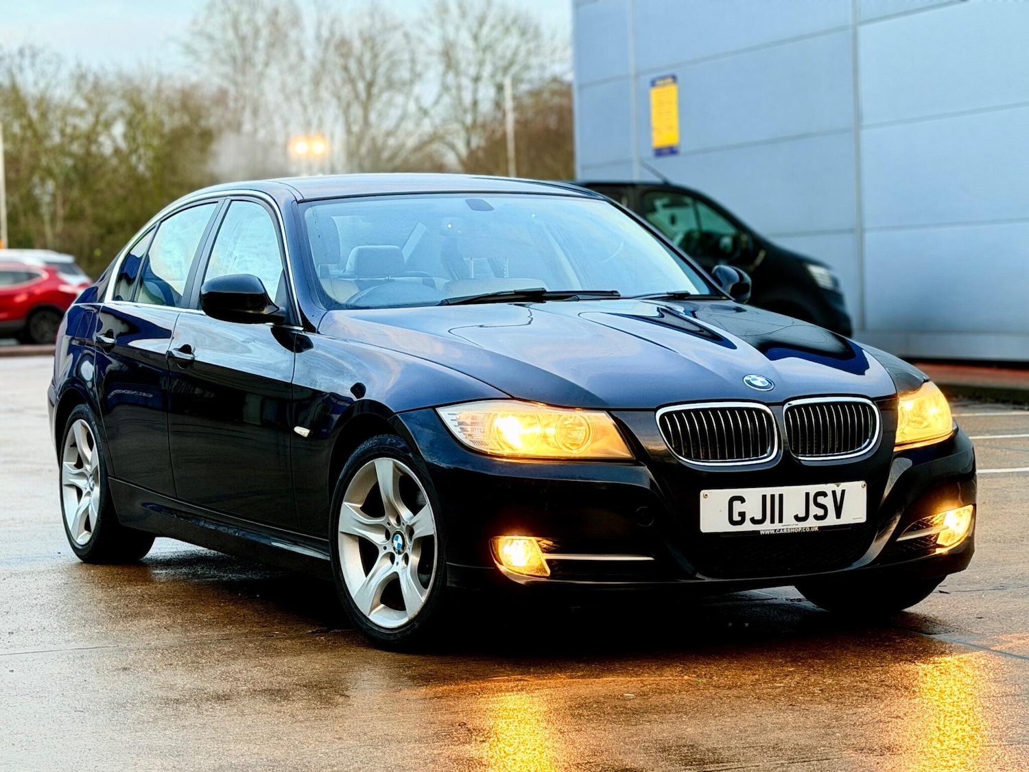 Used BMW 3 Series 2011 for sale - 77574892: Photo 37