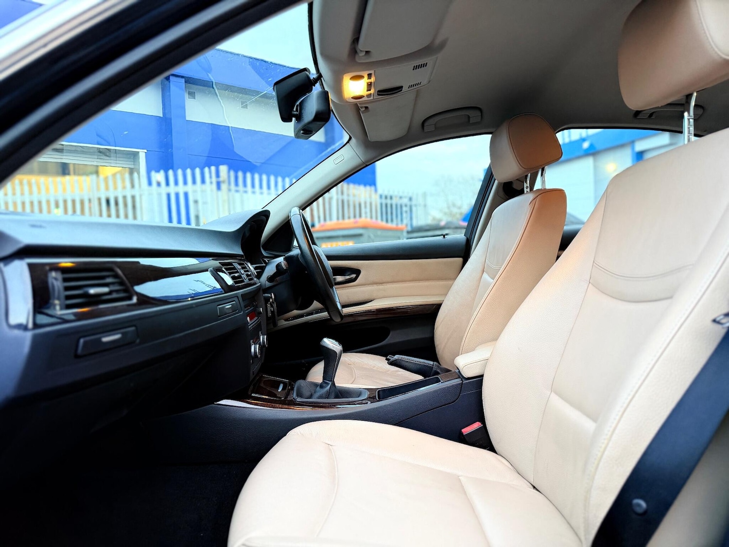 Used BMW 3 Series 2011 for sale - 77574892: Photo 49