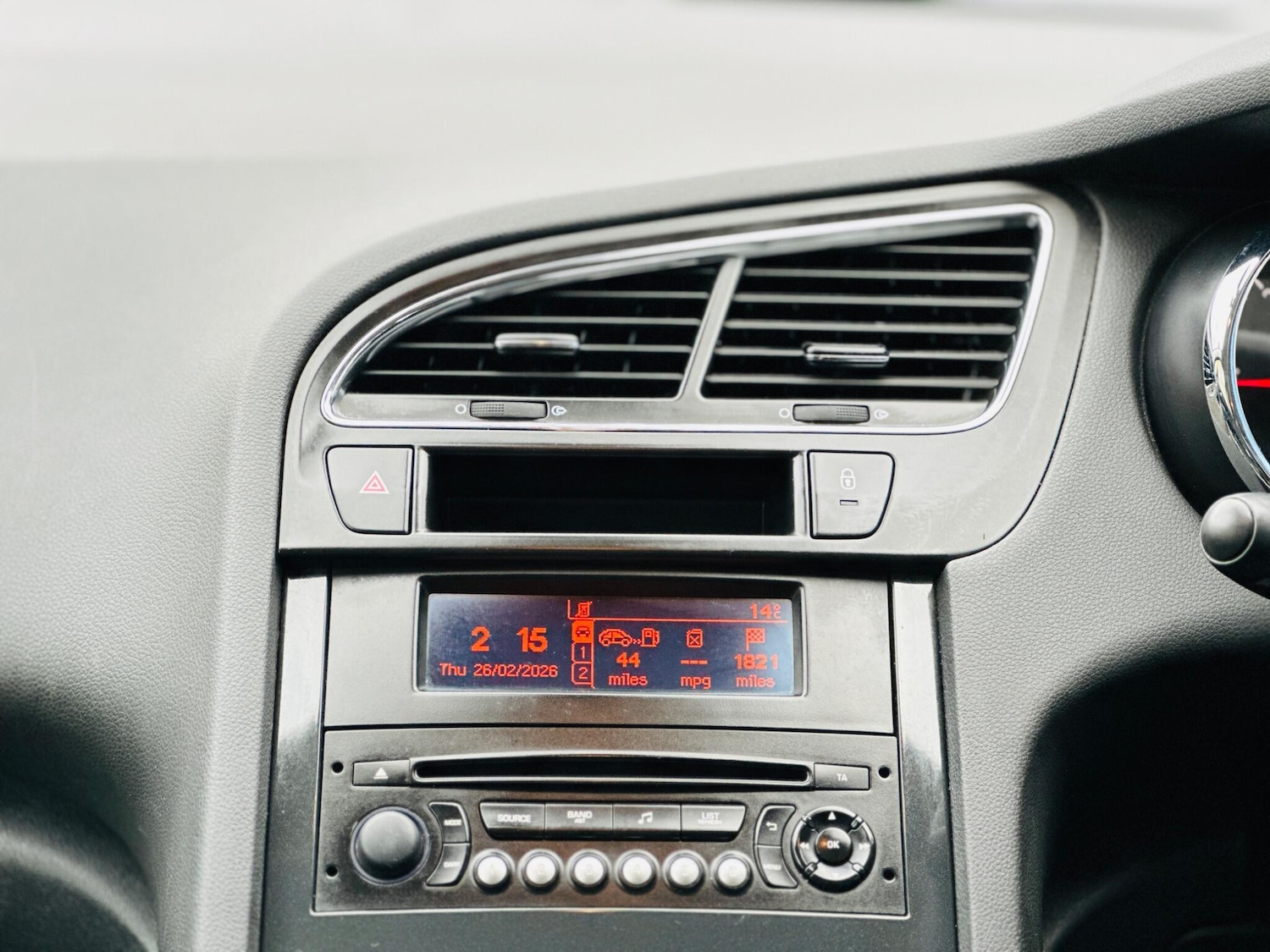 Used Peugeot 5008 2014 for sale - 77684137: Photo 18