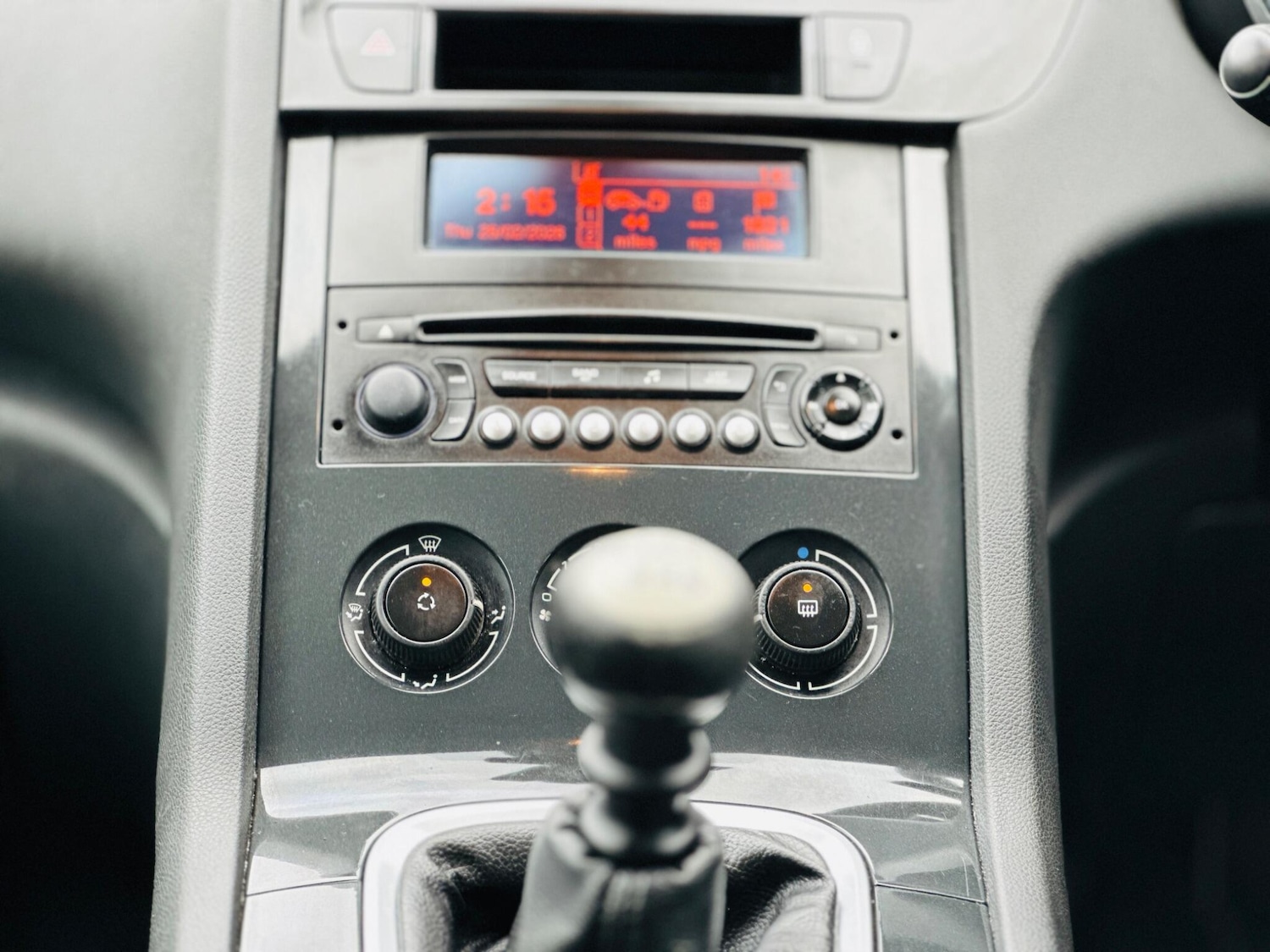 Used Peugeot 5008 2014 for sale - 77684137: Photo 19