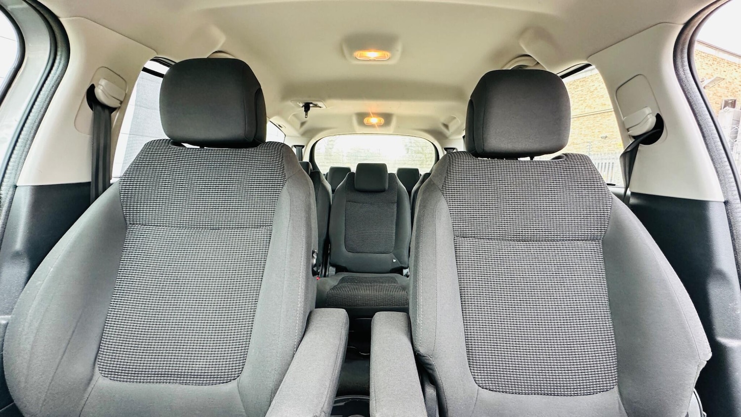 Used Peugeot 5008 2014 for sale - 77684137: Photo 29