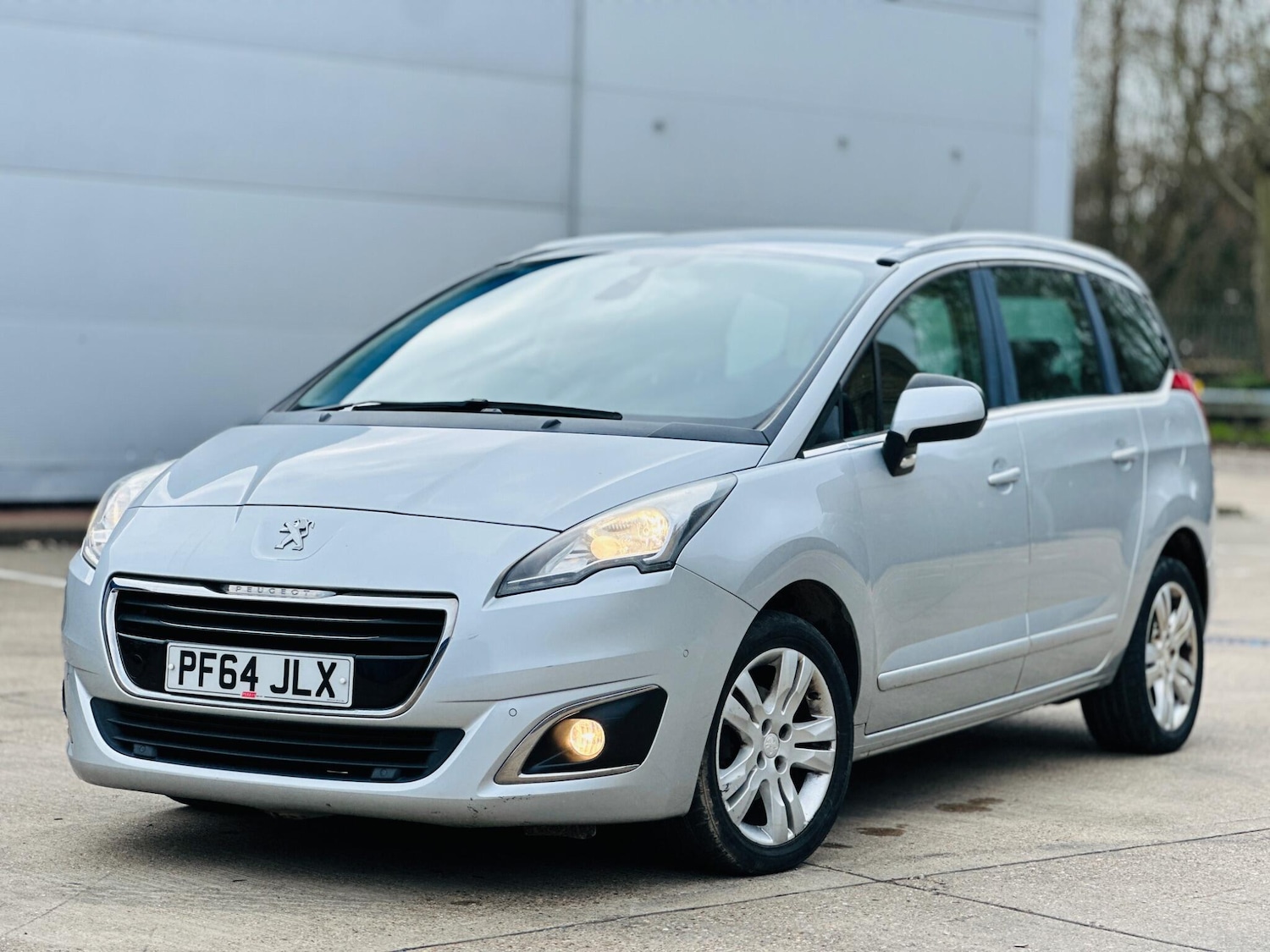 Used Peugeot 5008 2014 for sale - 77684137: Photo 42