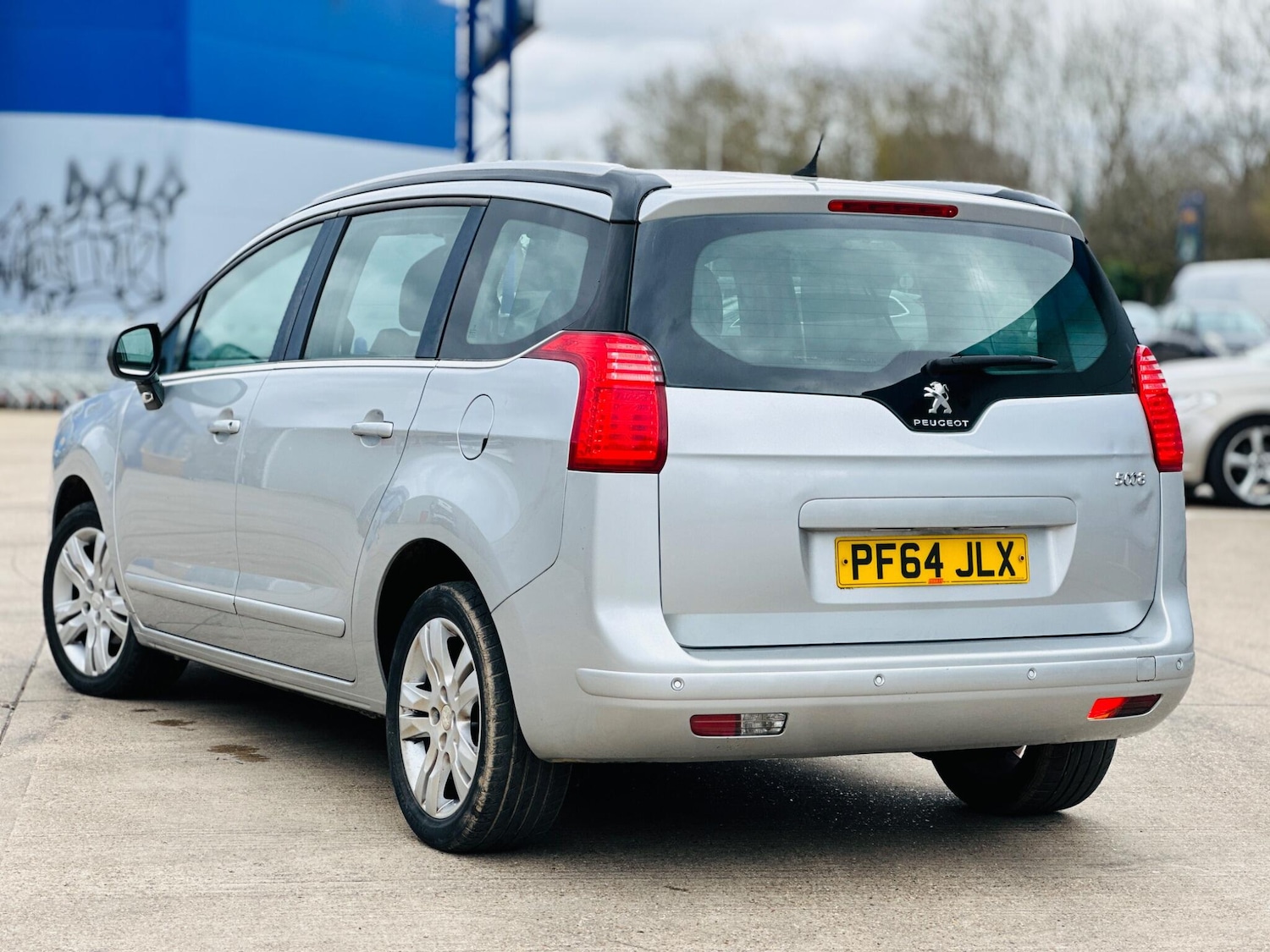 Used Peugeot 5008 2014 for sale - 77684137: Photo 44