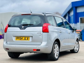 Used Peugeot 5008 2014 for sale - 77684137: Photo