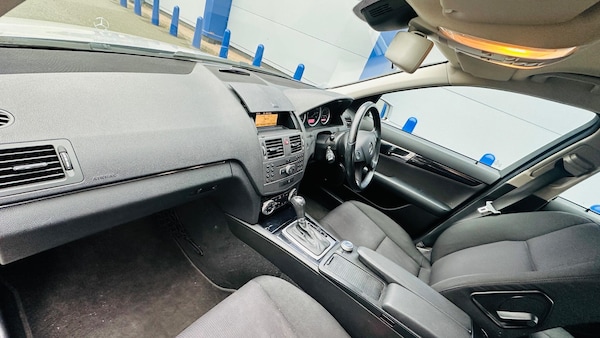 Used Mercedes-Benz C Class 2010 for sale - 76259850: Photo 25