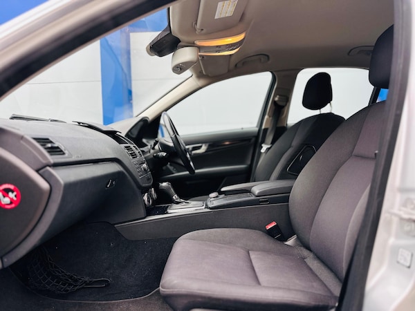 Used Mercedes-Benz C Class 2010 for sale - 76259850: Photo 49