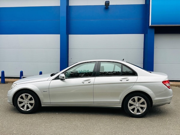 Used Mercedes-Benz C Class 2010 for sale - 76259850: Photo 9