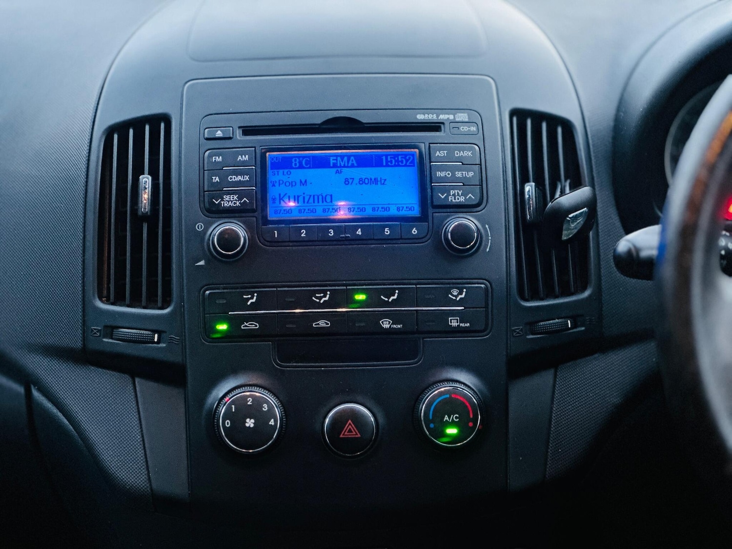 Used Hyundai i30 2011 for sale - 76942688: Photo 18