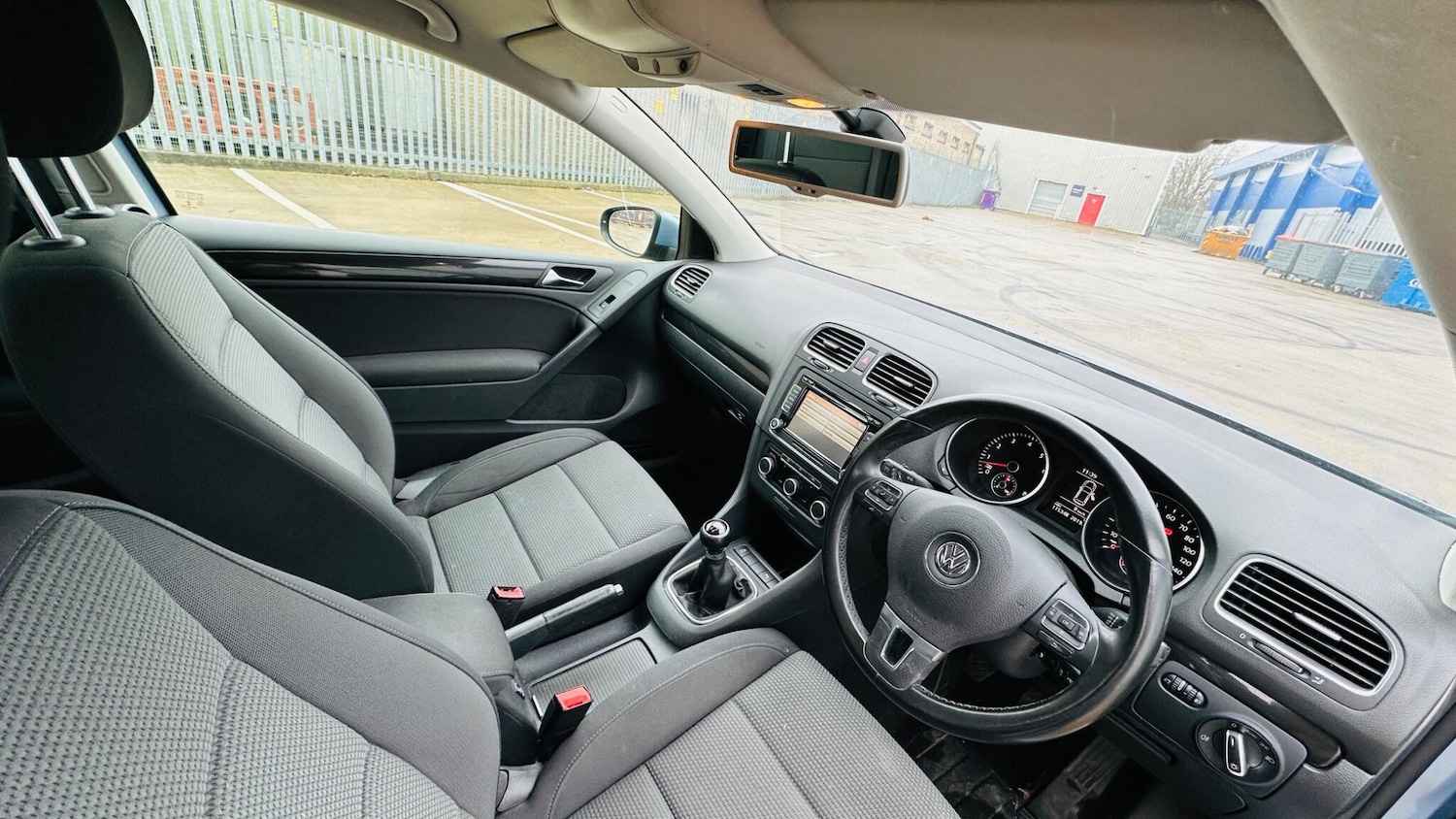 Used Volkswagen Golf for sale - 77174510: Photo 24