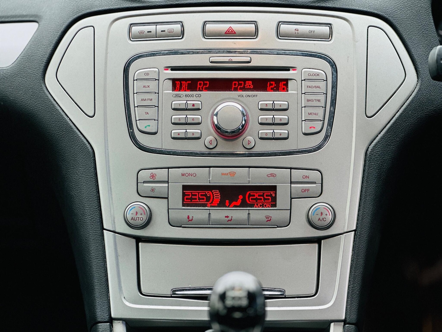 Used Ford Mondeo 2008 for sale - 76424463: Photo 19