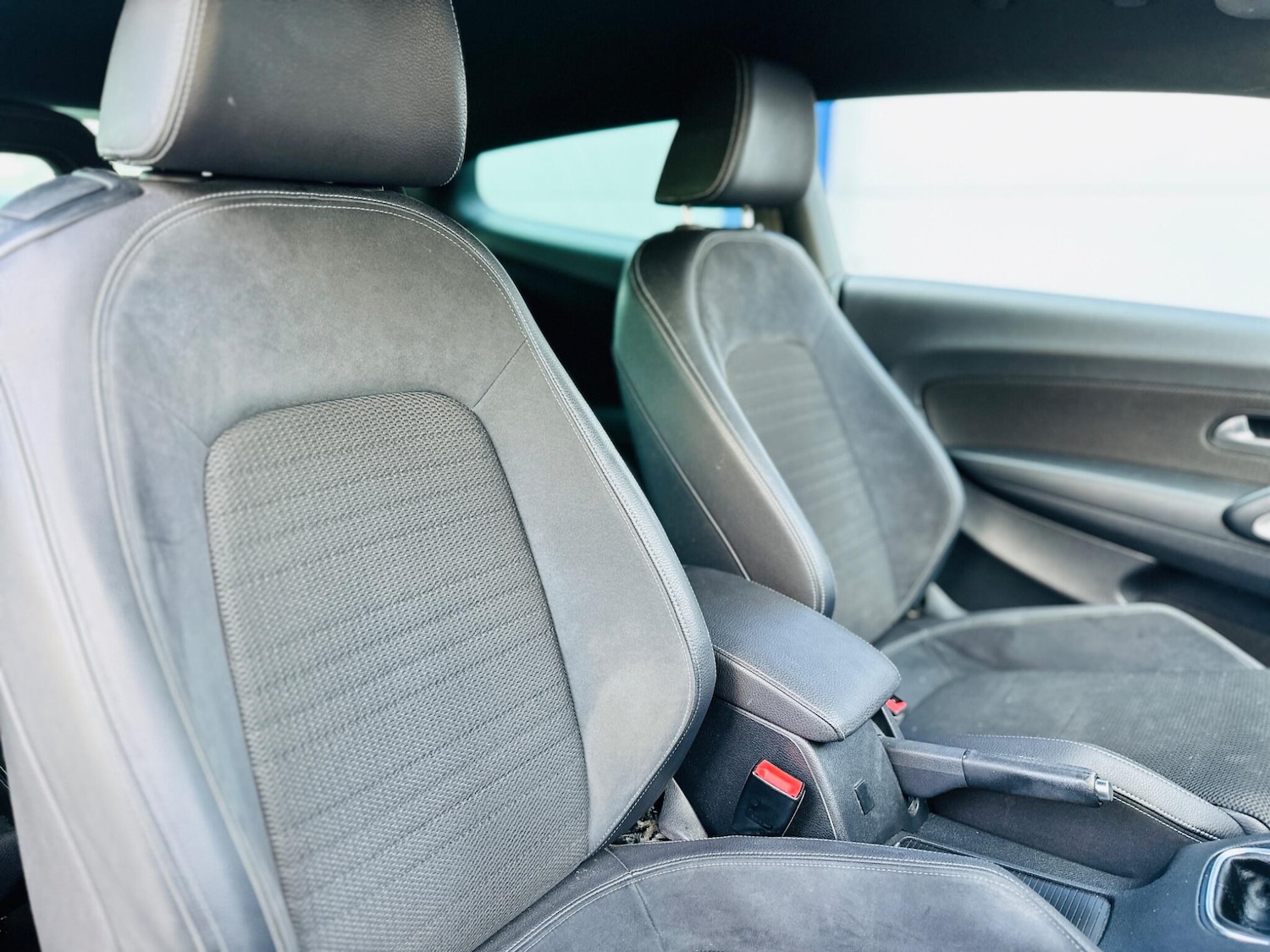 Used Volkswagen Scirocco 2016 for sale - 77510254: Photo 24