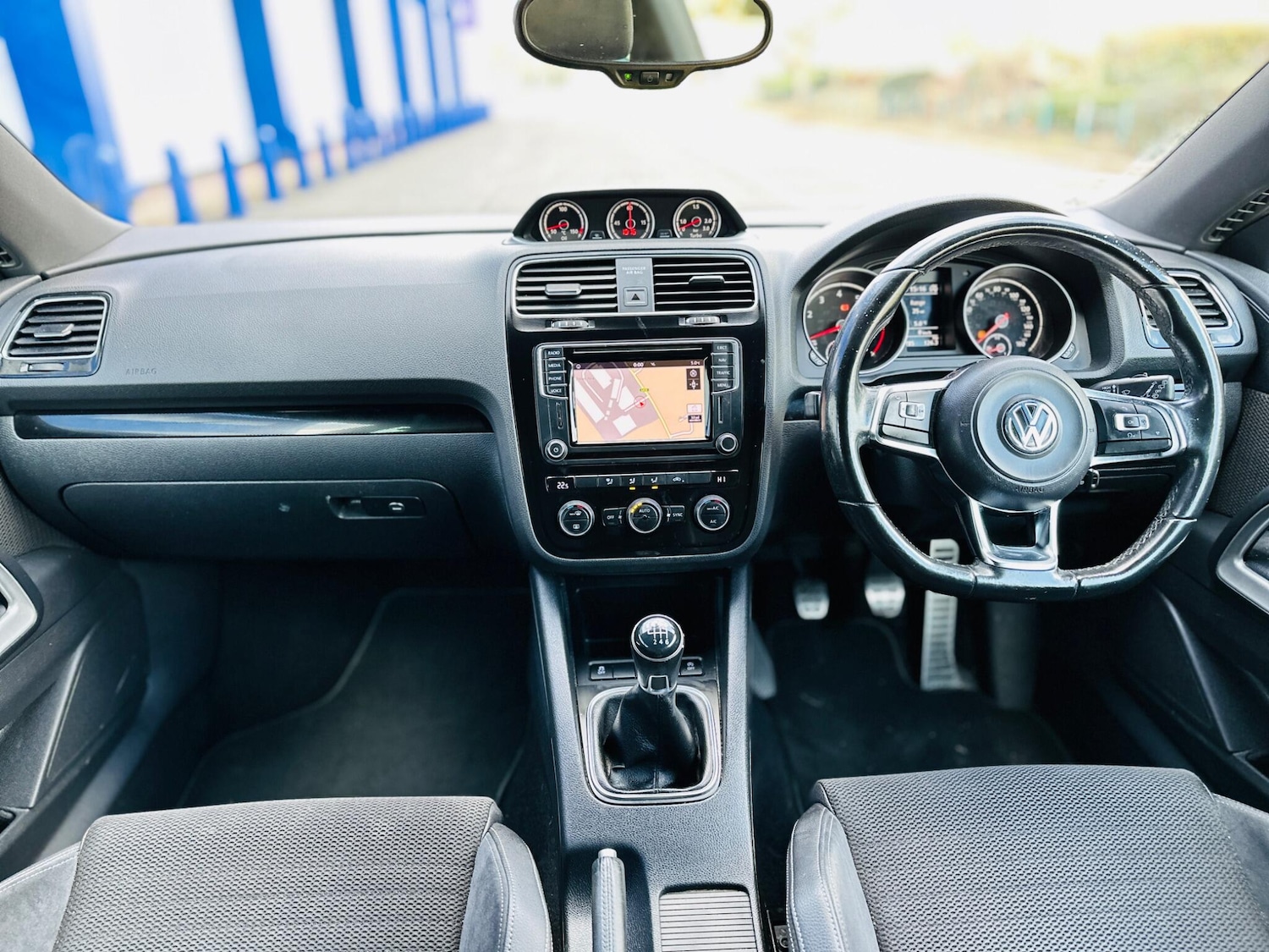 Used Volkswagen Scirocco 2016 for sale - 77510254: Photo 35