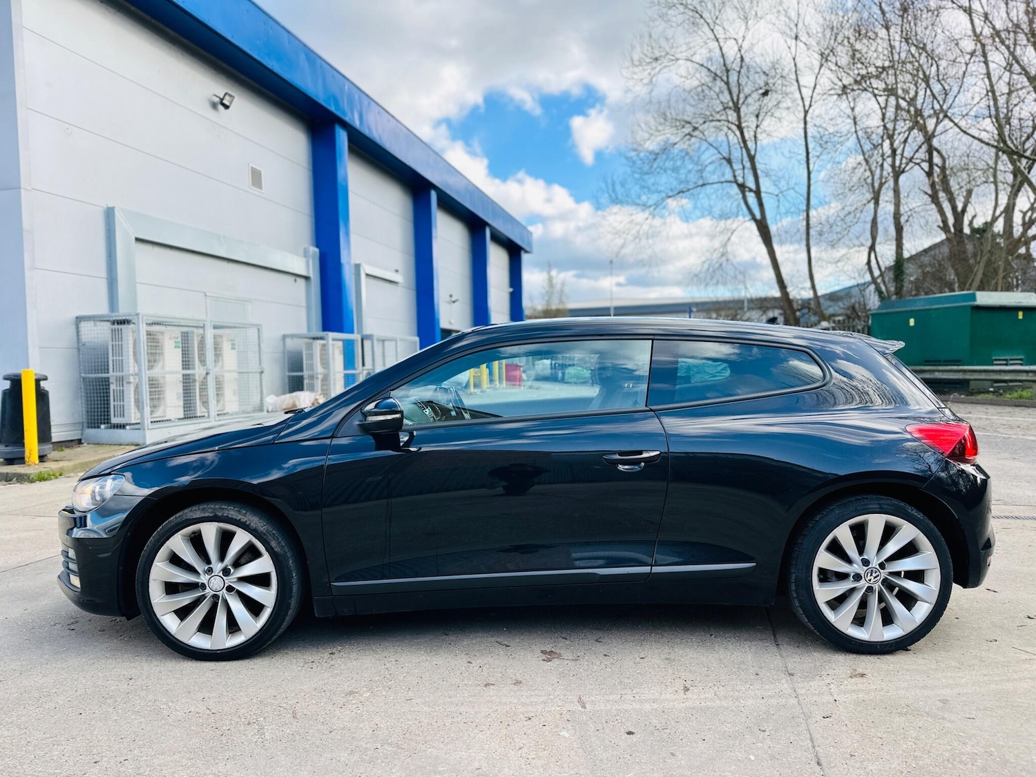 Used Volkswagen Scirocco 2016 for sale - 77510254: Photo 9