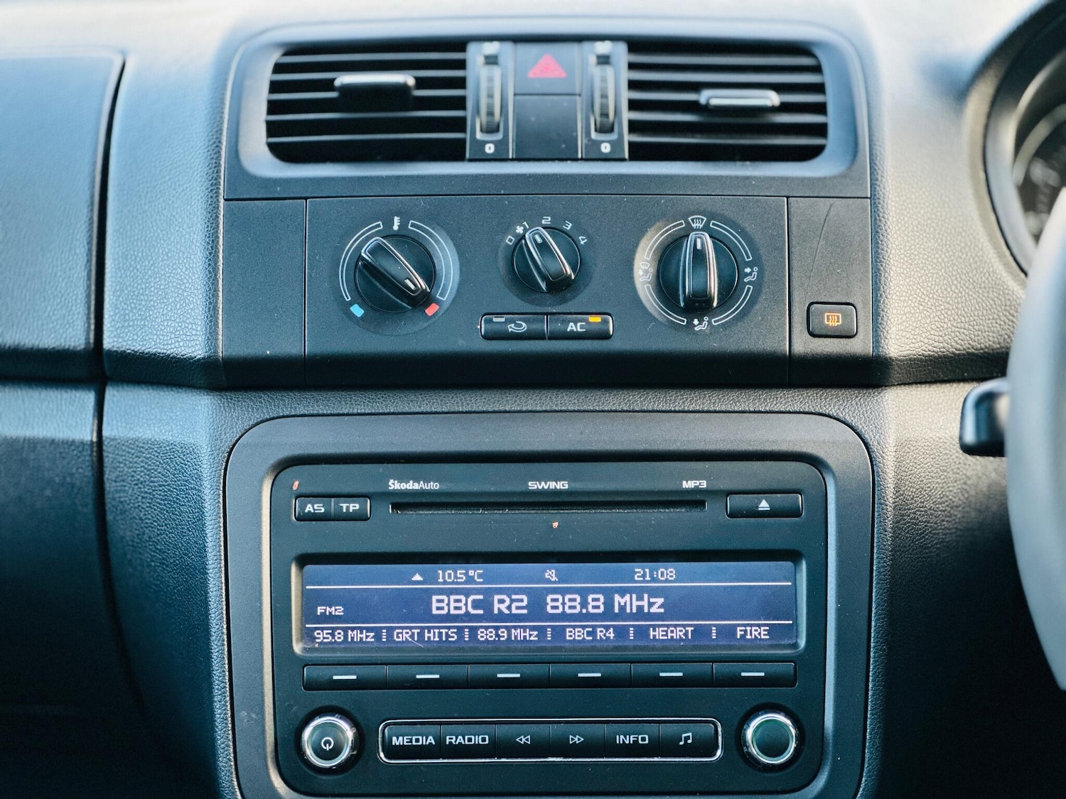 Used Skoda Roomster 2012 for sale - 76742397: Photo 18