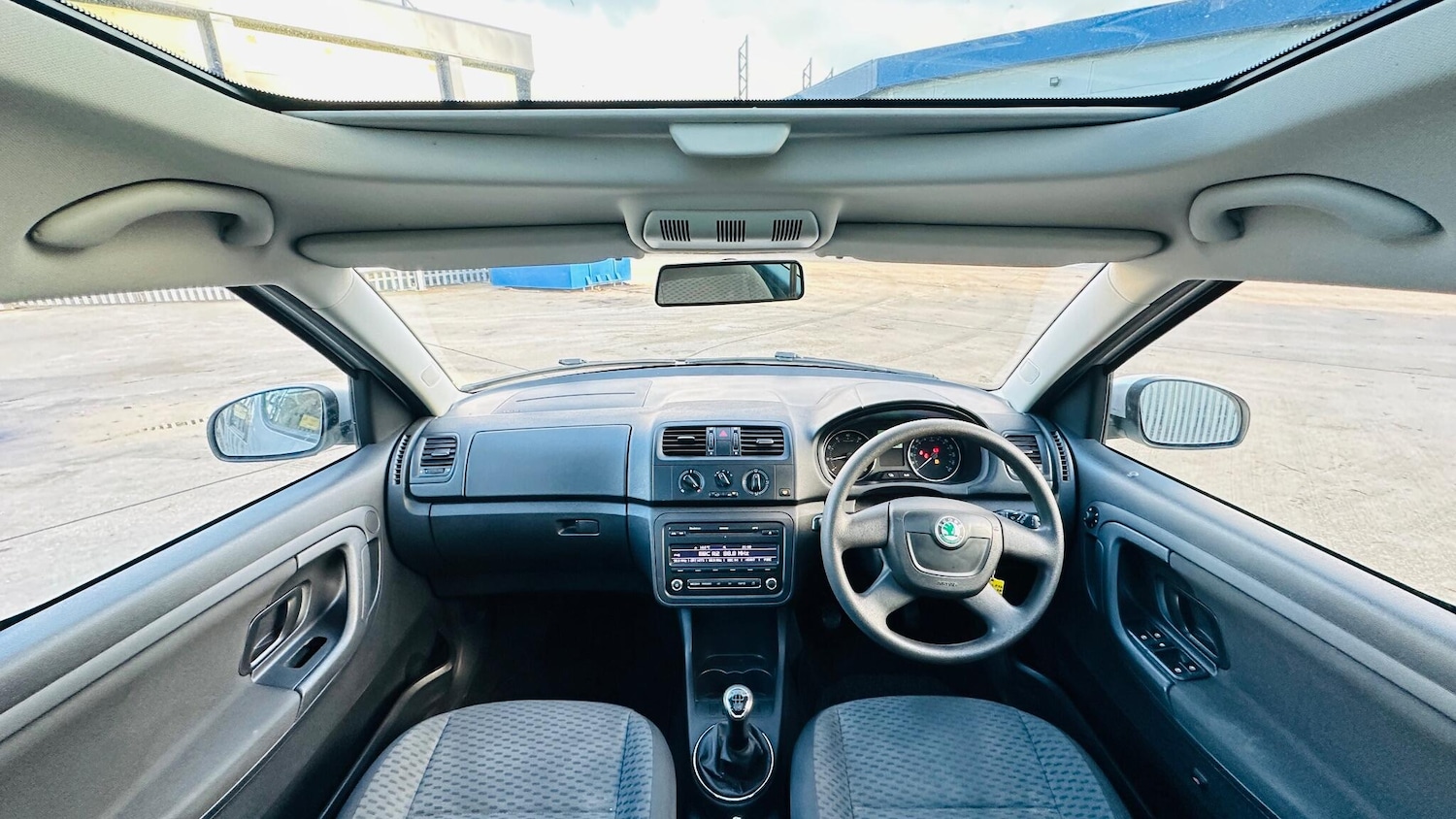 Used Skoda Roomster 2012 for sale - 76742397: Photo 34