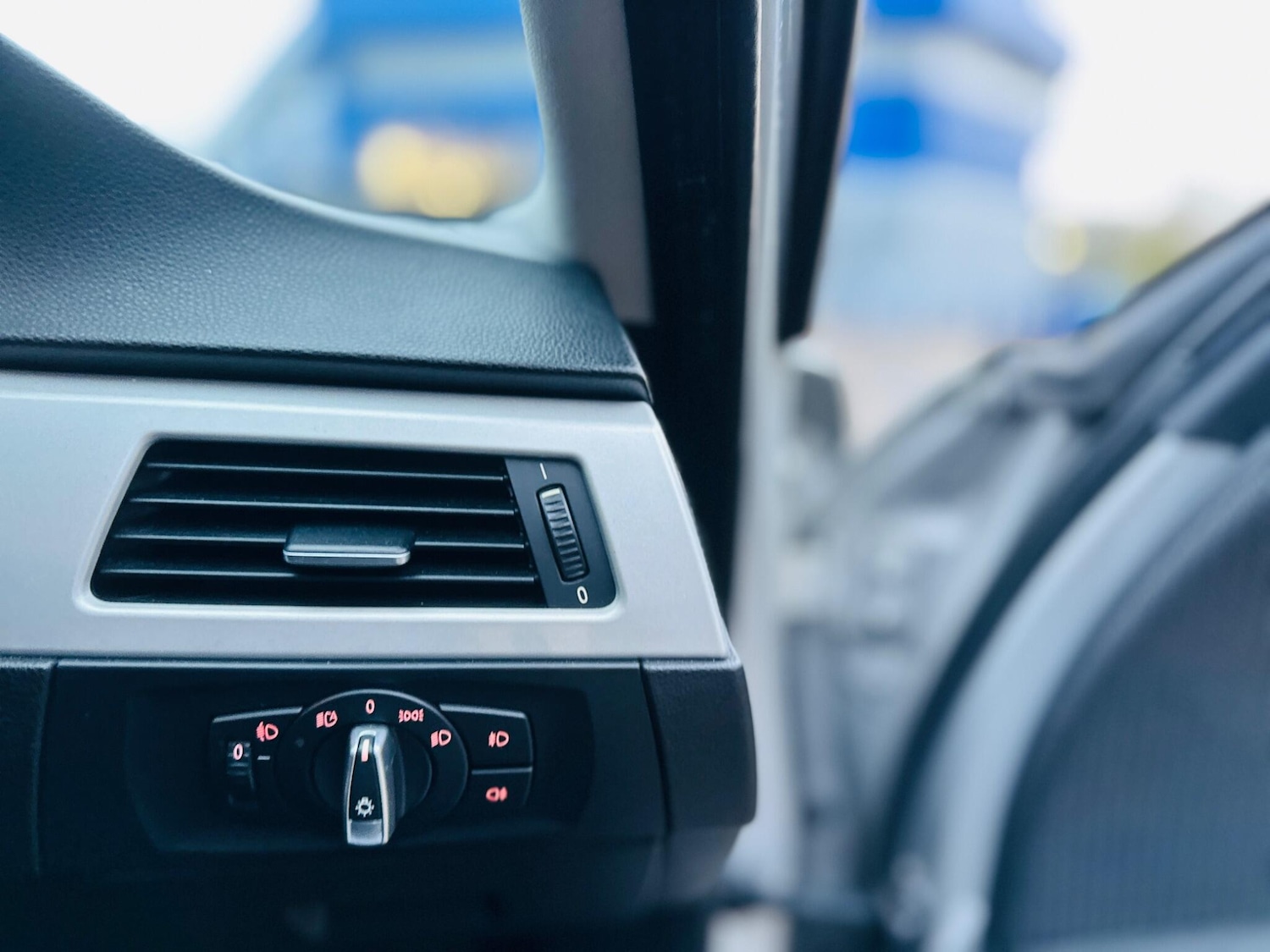 Used BMW 3 Series 2009 for sale - 78058227: Photo 11