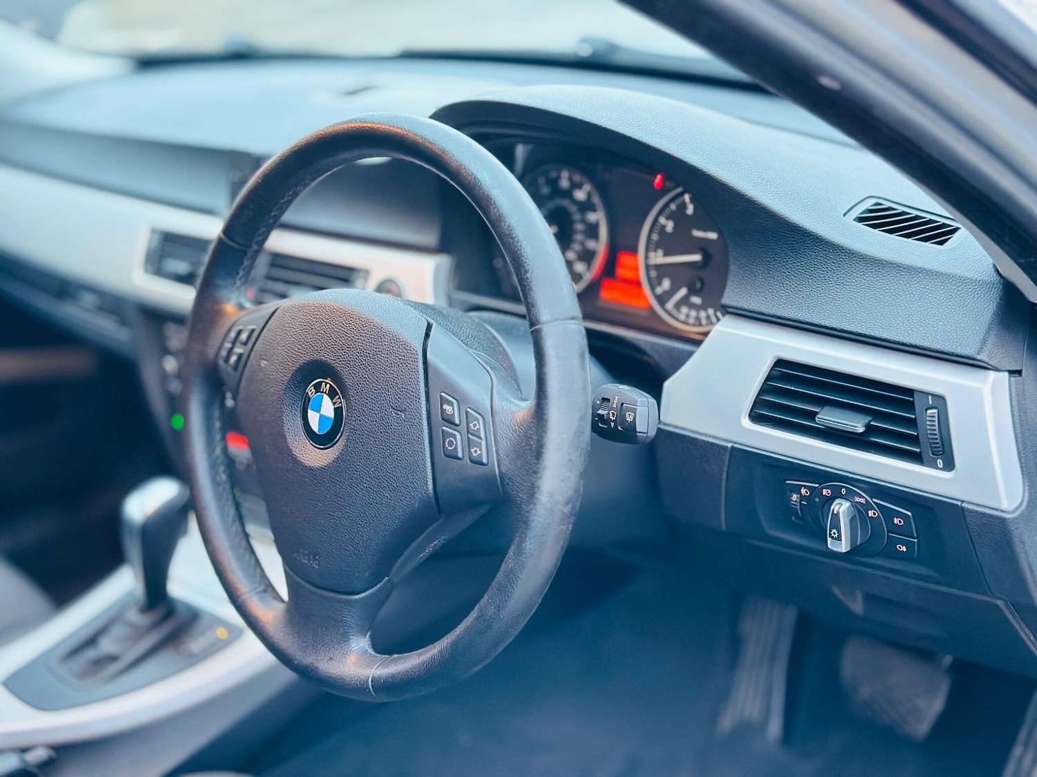 Used BMW 3 Series 2009 for sale - 78058227: Photo 19