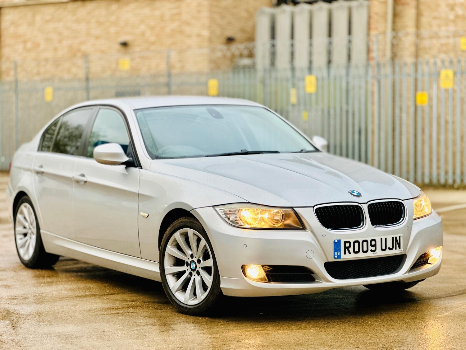 Used BMW 3 Series 2009 for sale - 78058227: Photo 32