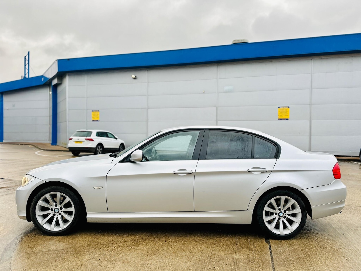 Used BMW 3 Series 2009 for sale - 78058227: Photo 8