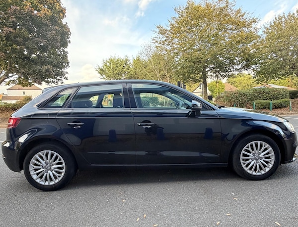 Used Audi A3 2016 for sale - 76158778: Photo 8